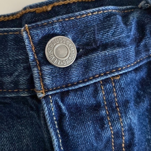 LEVI’S 501 Cutoff Jean Shorts - High Rise Button Fly Cherry - Picture 8 of 16